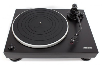 Виниловый проигрыватель Audio-Technica AT-LP5