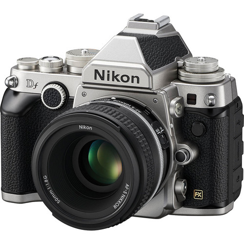 Зеркальный фотоаппарат Nikon DF + Kit (50 mm f/1.8 G AF-S Special Edition Lens) Черный