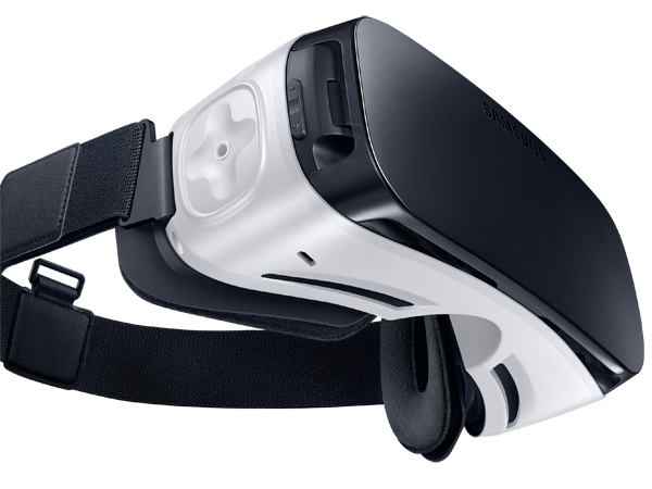 Очки виртуальной реальности Samsung Gear VR (SM-R322)